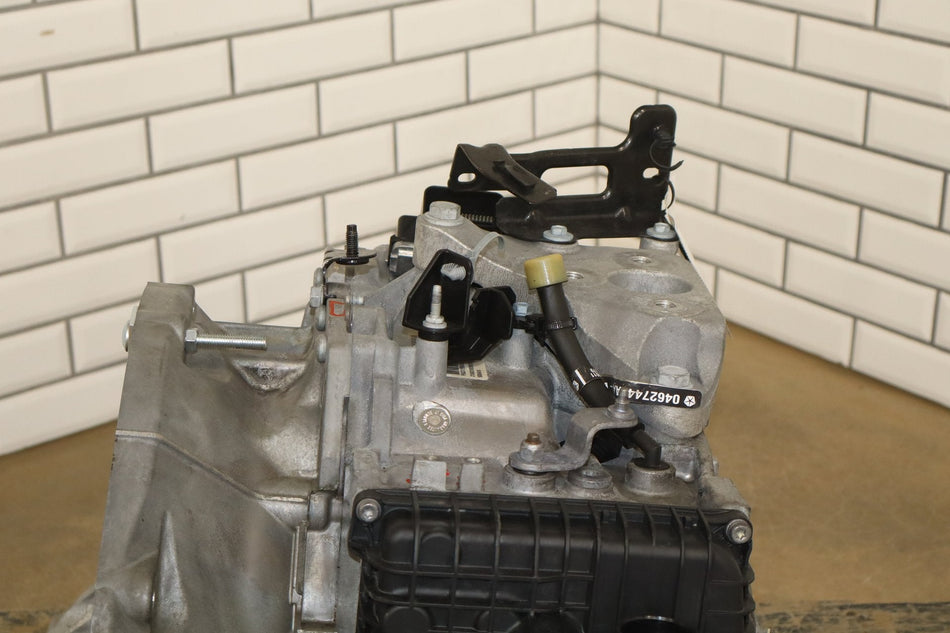 2017-2019 Chrysler Pacifica FWD 3.6L Automatic Transmission Assembly OEM