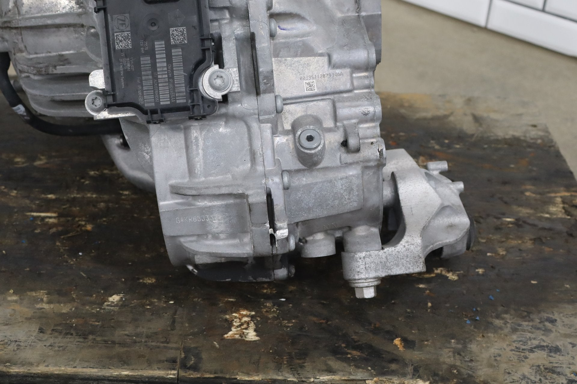 2017-2019 Chrysler Pacifica FWD 3.6L Automatic Transmission Assembly OEM
