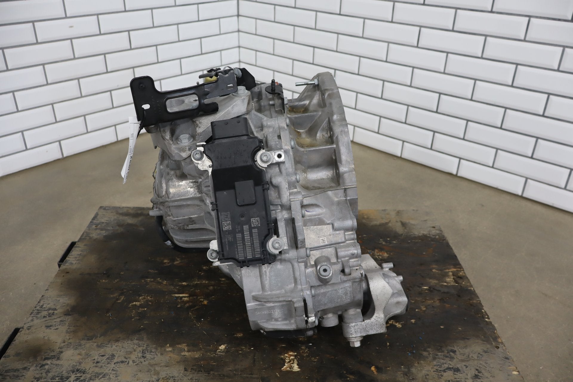 2017-2019 Chrysler Pacifica FWD 3.6L Automatic Transmission Assembly OEM