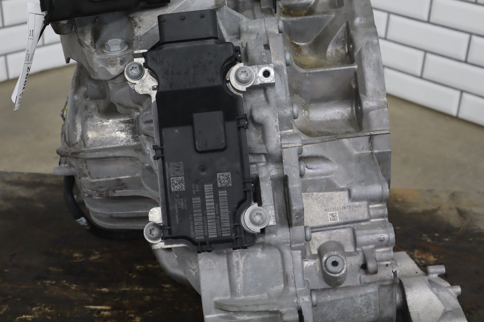 2017-2019 Chrysler Pacifica FWD 3.6L Automatic Transmission Assembly OEM