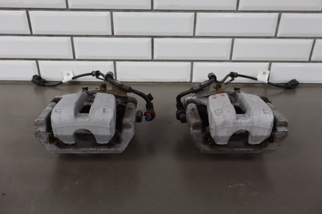 2017 - 2023 Tesla Model 3 Pair - OEM Rear Brake Calipers 104624 - 97 - F