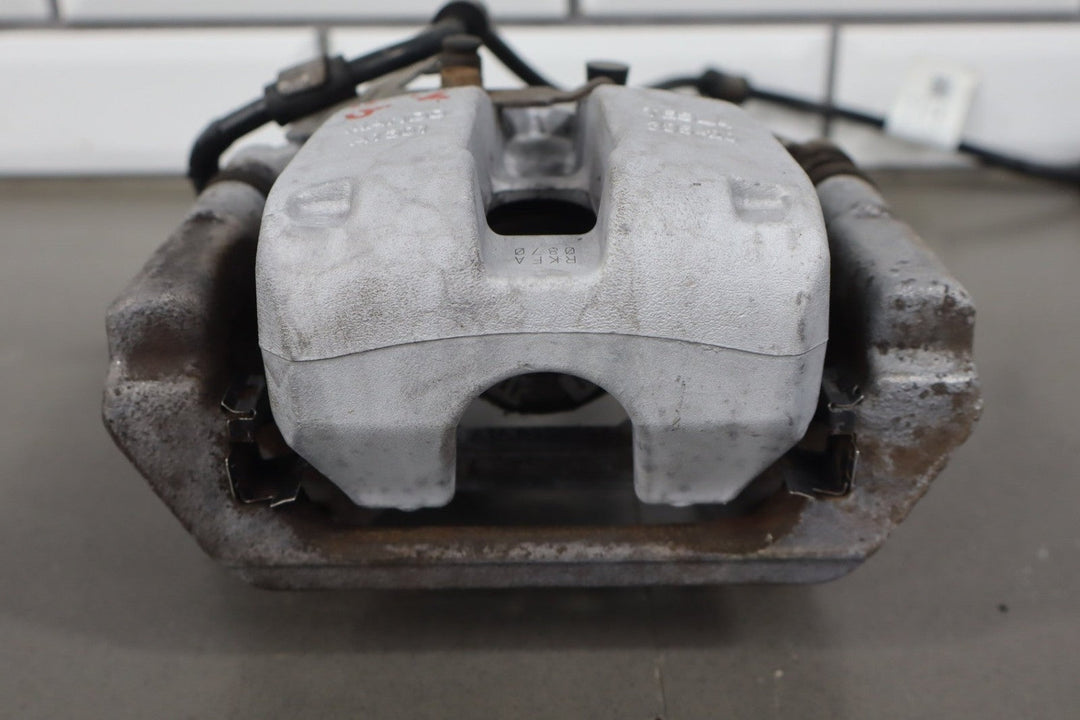 2017 - 2023 Tesla Model 3 Pair - OEM Rear Brake Calipers 104624 - 97 - F