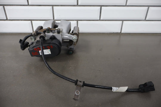 2017 - 2023 Tesla Model 3 Pair - OEM Rear Brake Calipers 104624 - 97 - F