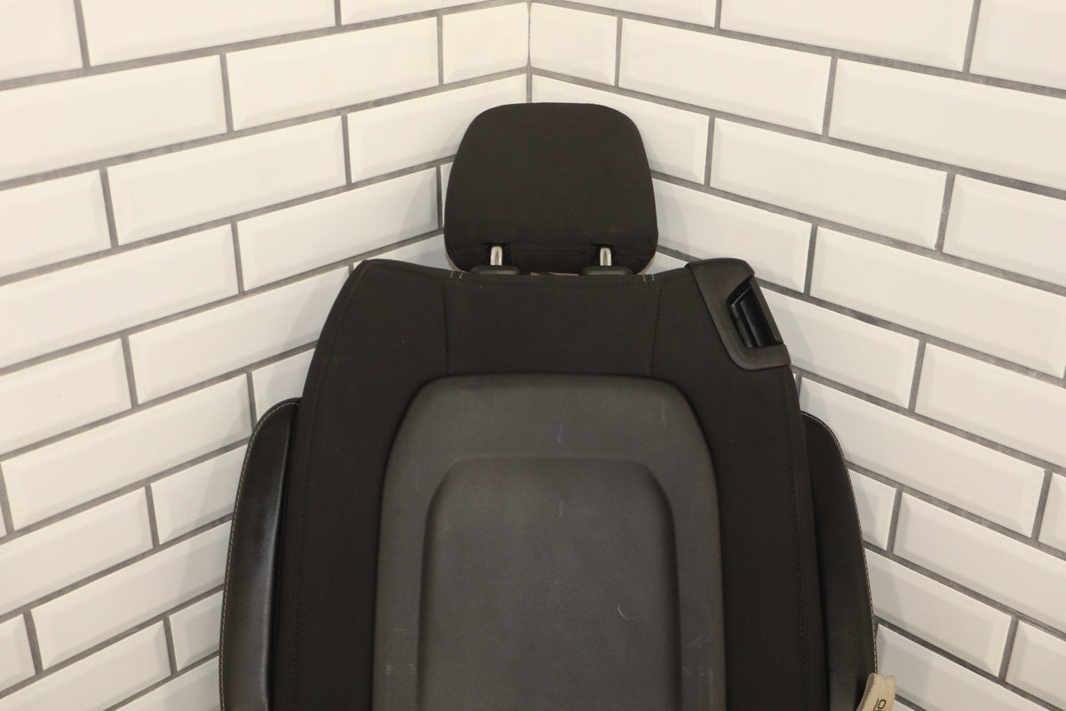 2017-2024 Chrysler Pacifica 2nd Row Right Outer Seat Assembly Black Cloth OEM