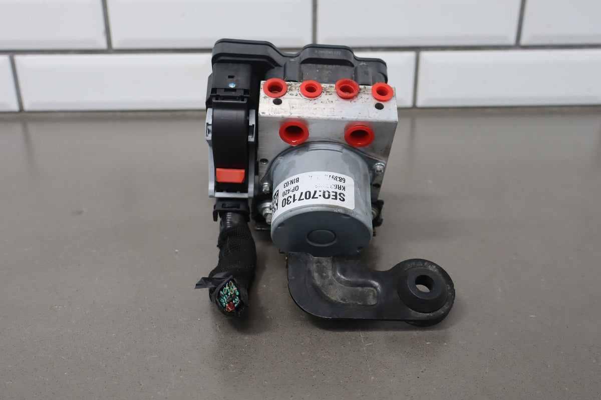 2017-2024 Chrysler Pacifica ABS Brake Unit OEM