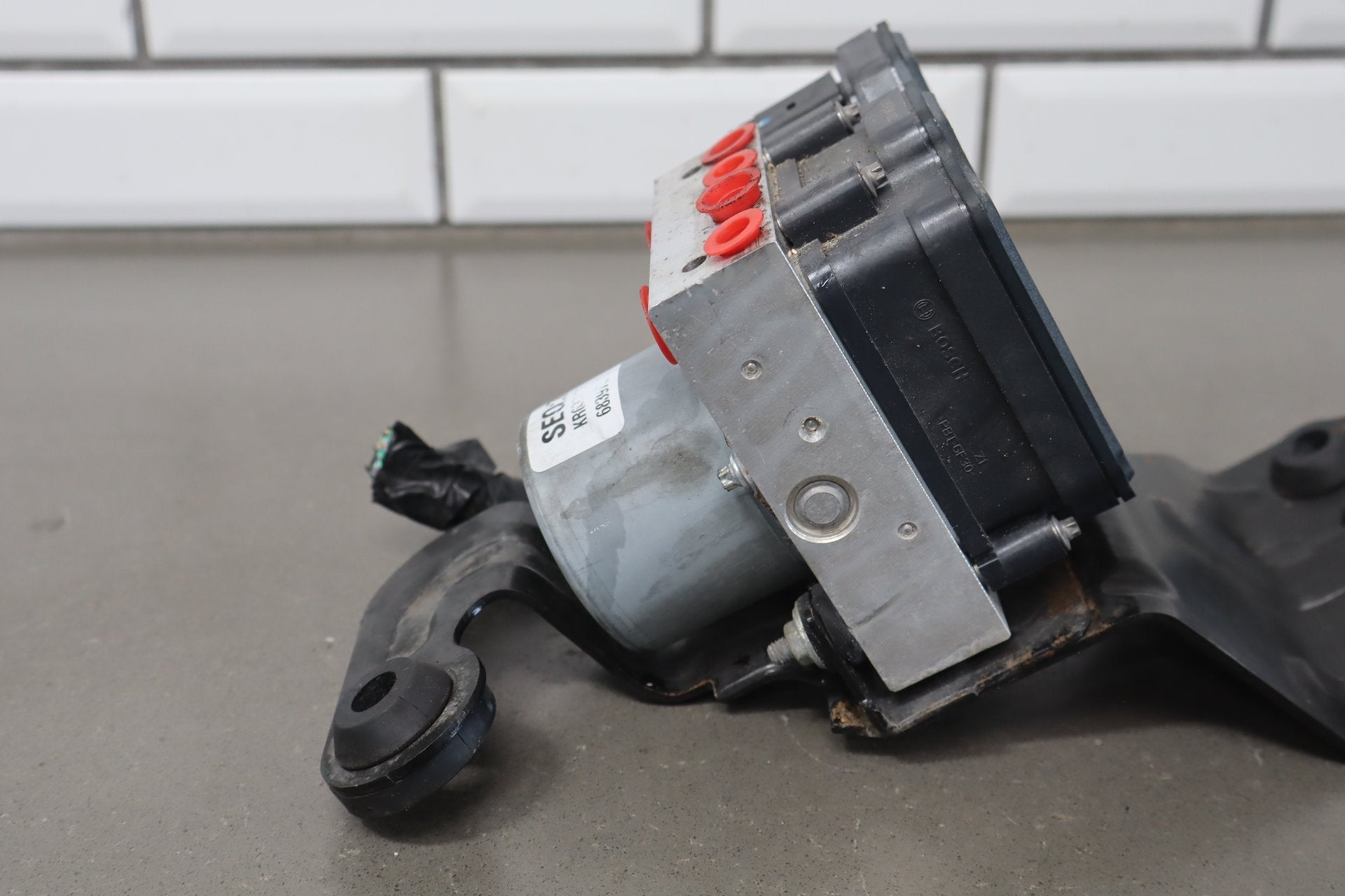 2017-2024 Chrysler Pacifica ABS Brake Unit OEM