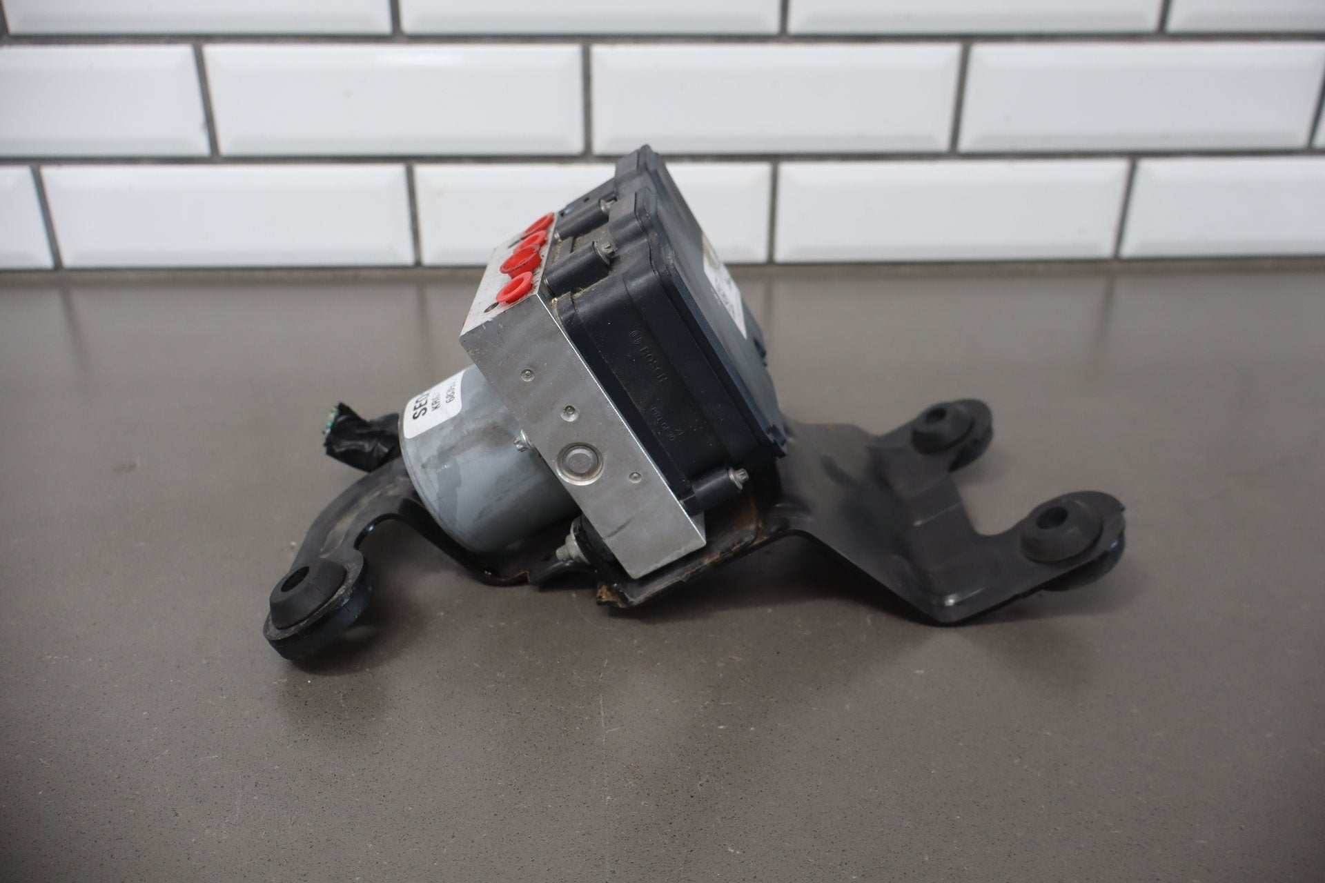 2017-2024 Chrysler Pacifica ABS Brake Unit OEM