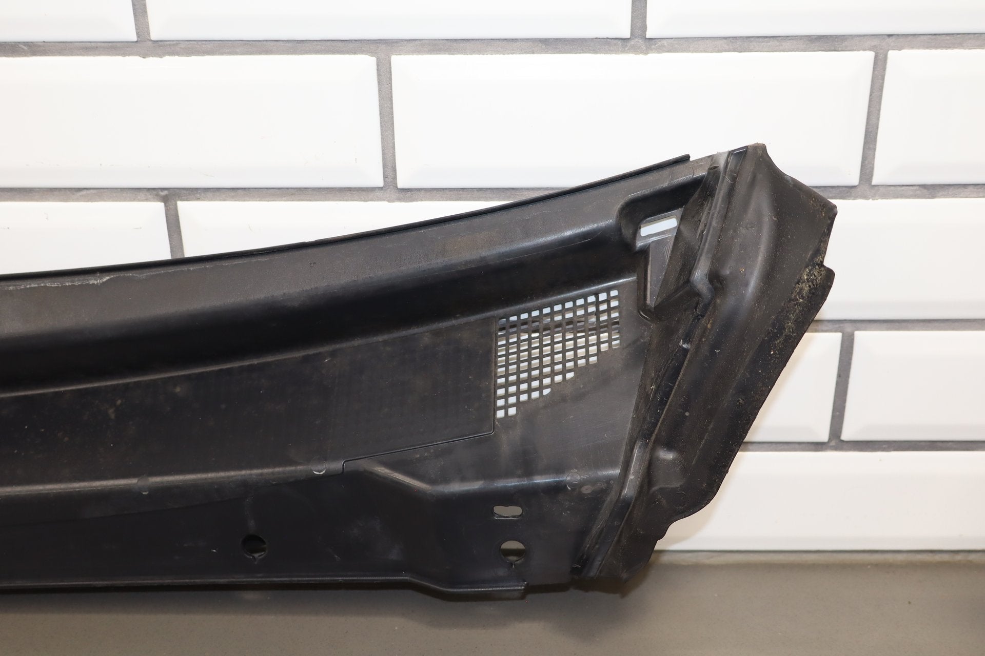 2017-2024 Chrysler Pacifica Cowl Vent Panel OEM