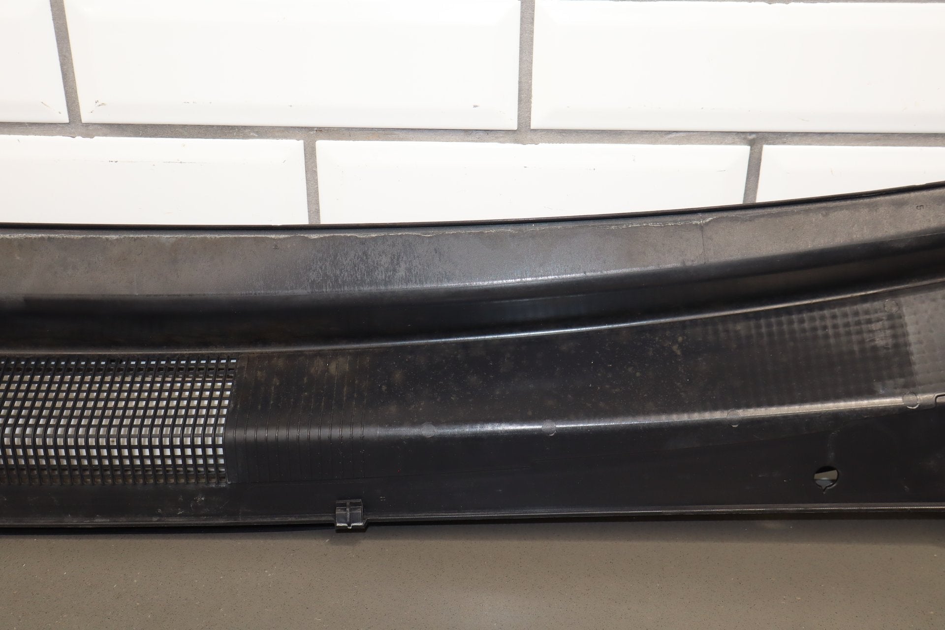 2017-2024 Chrysler Pacifica Cowl Vent Panel OEM