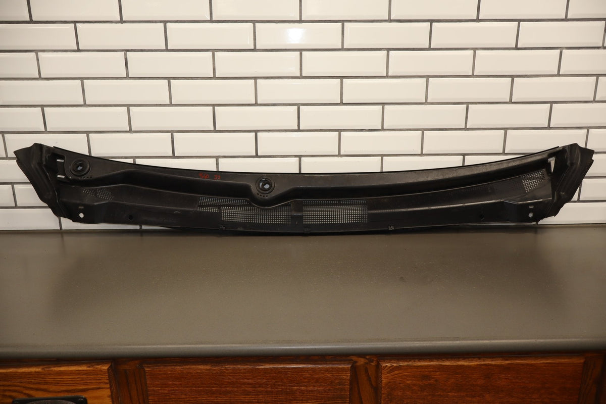 2017-2024 Chrysler Pacifica Cowl Vent Panel OEM