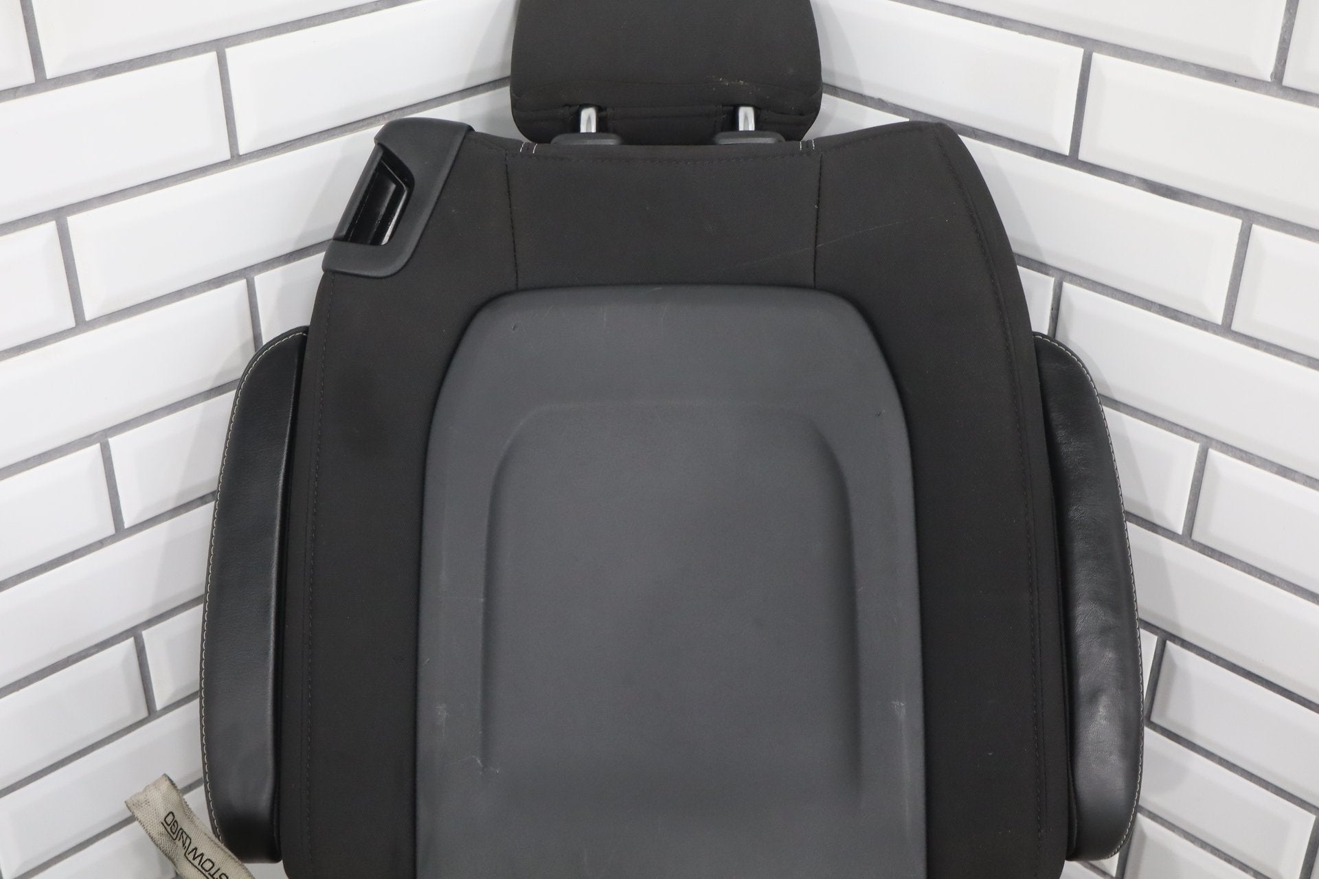 2017-2024 Chrysler Pacifica Left Rear 2nd Row Seat/Chair Cloth OEM