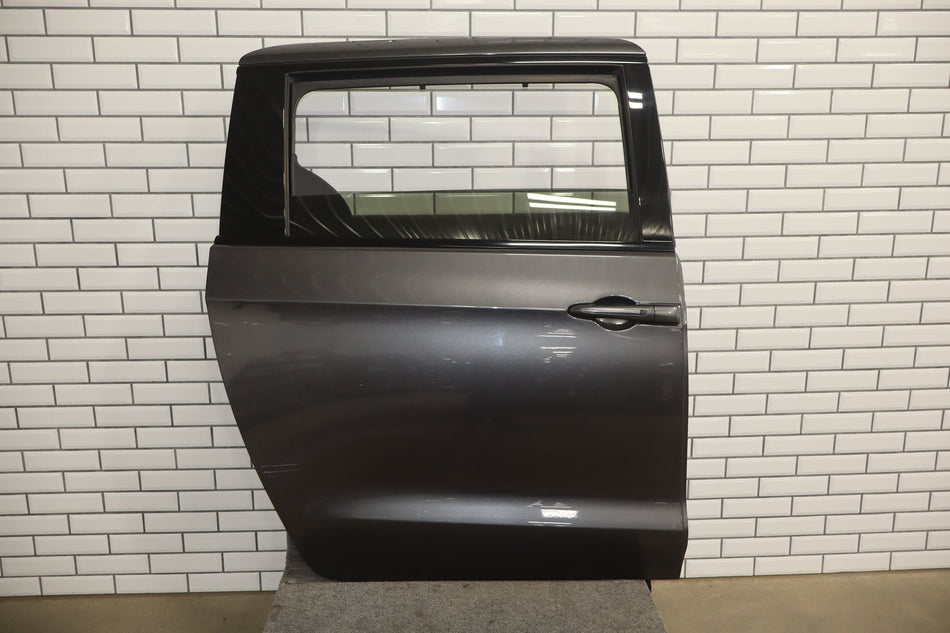 2017-2024 Chrysler Pacifica Right Rear Door Granite Crystal ( PAU )