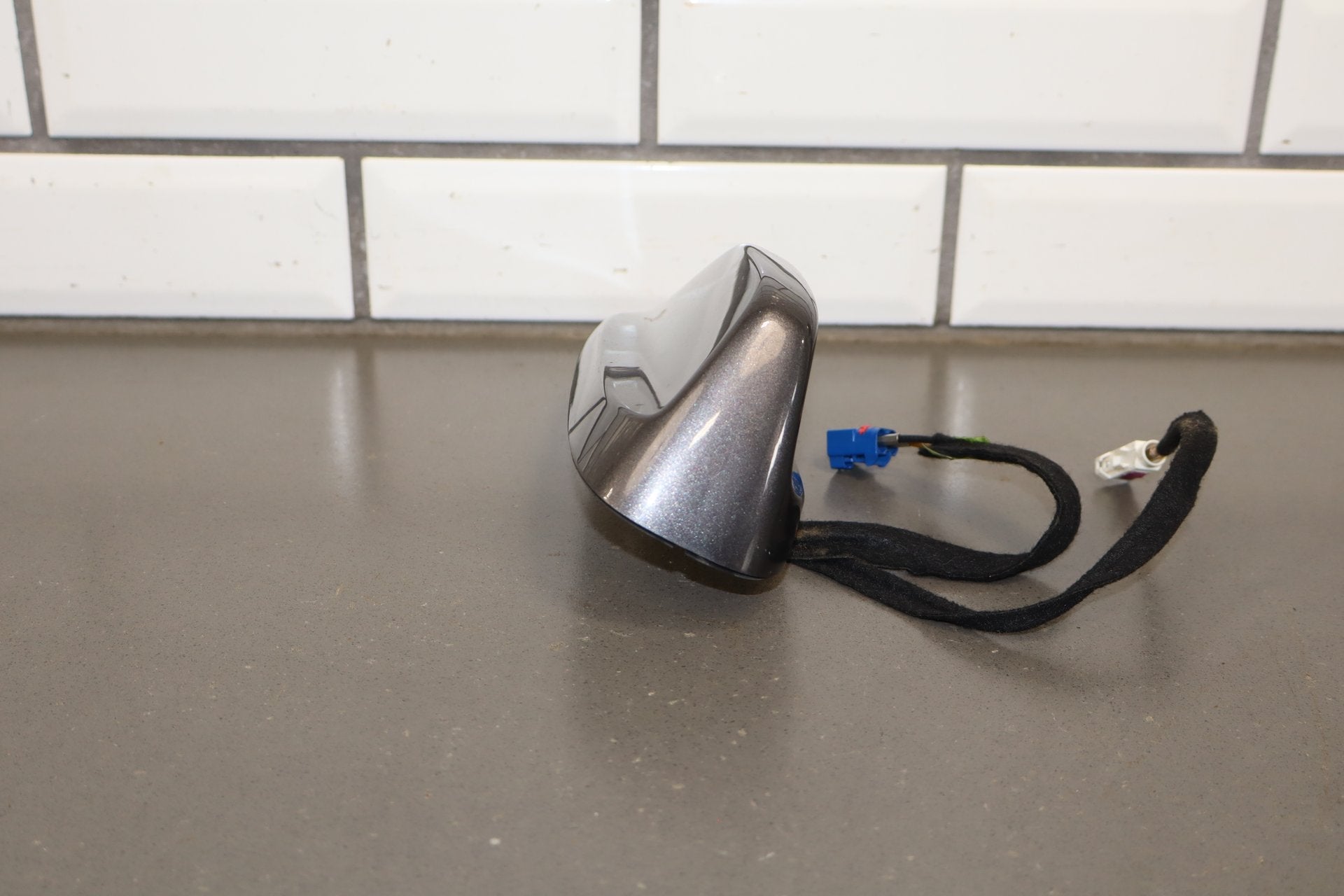 2017-2024 Chrysler Pacifica Roof Antenna OEM