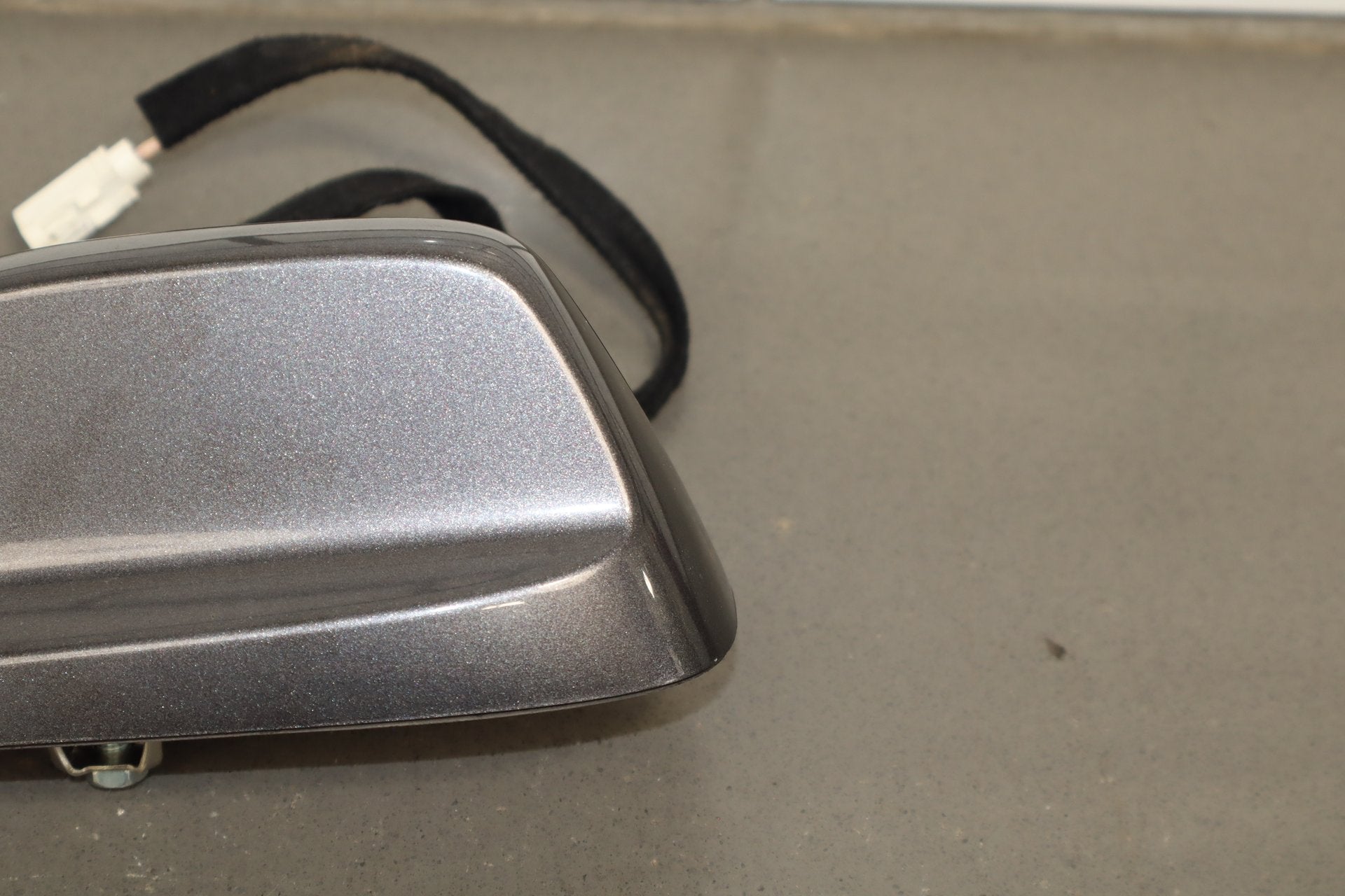 2017-2024 Chrysler Pacifica Roof Antenna OEM