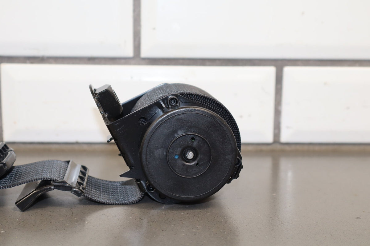 2017-2024 Chrysler Pacifica Touring Plus Left Rear Seat Belt X3
