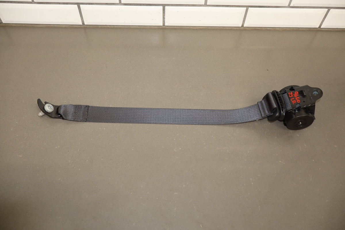2017-2024 Chrysler Pacifica Touring Plus Left Rear Seat Belt X3