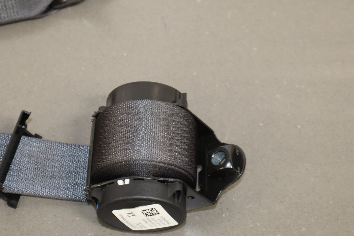 2017-2024 Chrysler Pacifica Touring Plus Left Rear Seat Belt X3