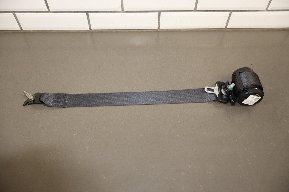 2017-2024 Chrysler Pacifica Touring Plus Left Rear Seat Belt X3