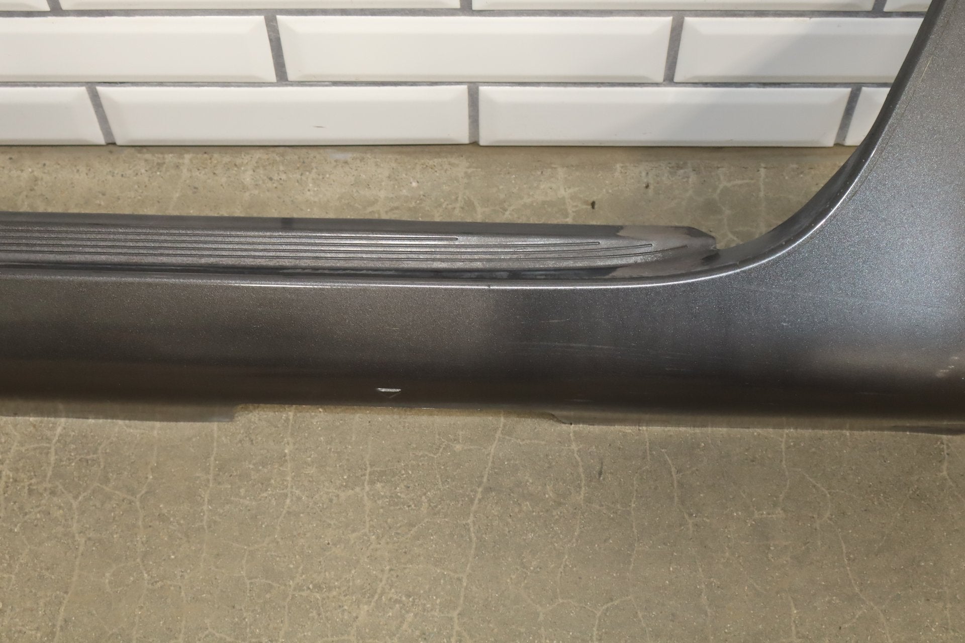 2017-2024 Chrysler Pacifica Touring Plus Left Rocker Molding Granite Crystal PAU