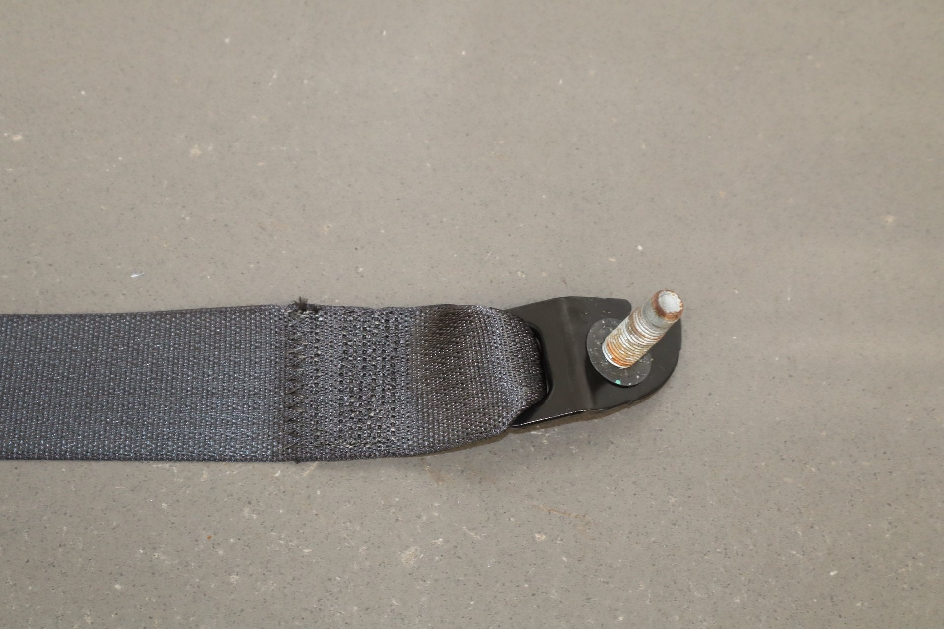 2017-2024 Chrysler Pacifica Touring Plus Right Rear Seat Belt X3