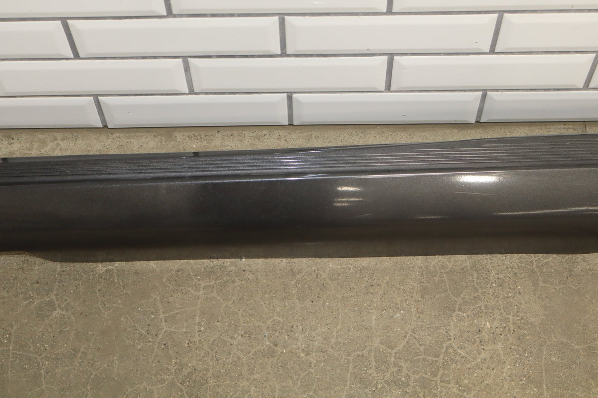 2017-2024 Chrysler Pacifica Touring Plus Right Rocker Molding Granite Crystal Granite Crystal