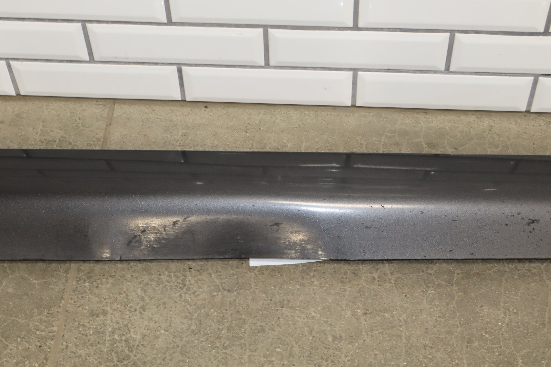 2017-2024 Chrysler Pacifica Touring Plus Right Rocker Molding Granite Crystal Granite Crystal