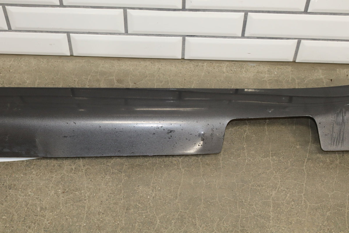 2017-2024 Chrysler Pacifica Touring Plus Right Rocker Molding Granite Crystal Granite Crystal