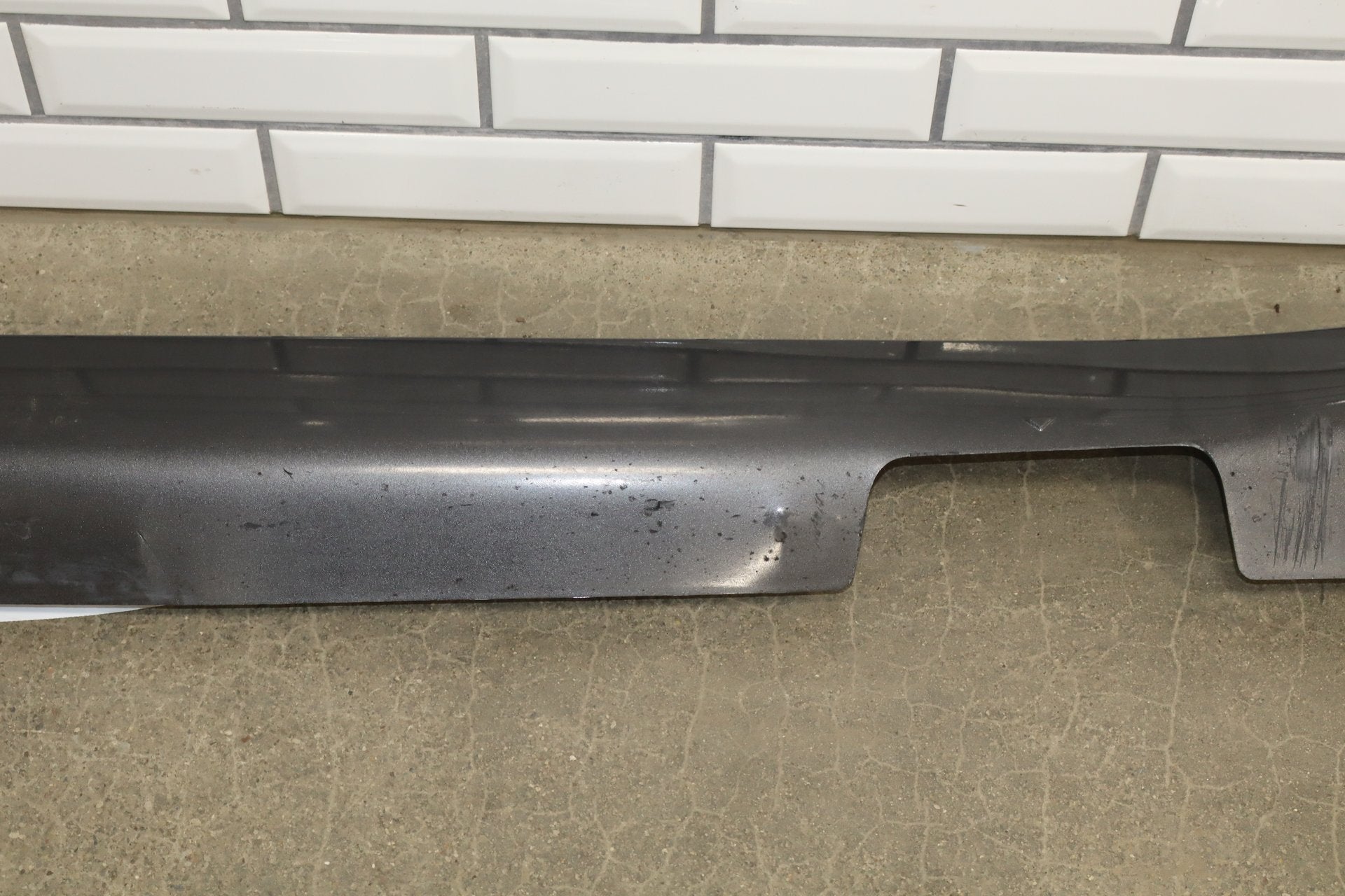 2017-2024 Chrysler Pacifica Touring Plus Right Rocker Molding Granite Crystal Granite Crystal