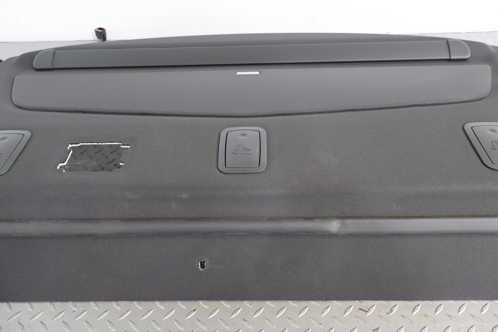 2017 Cadillac CTS- Parcel Shelf