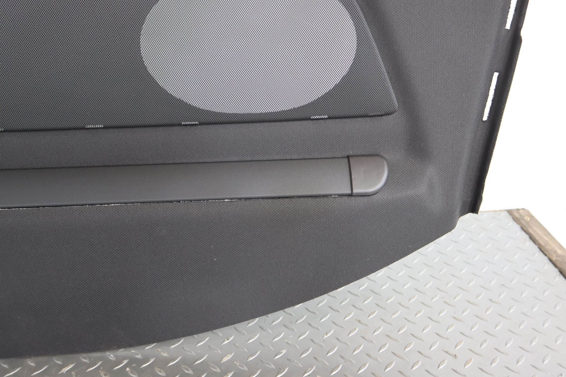 2017 Cadillac CTS- Parcel Shelf