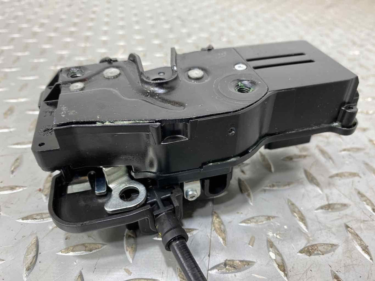 2017 Chevrolet Corvette- Right Front Door Latch