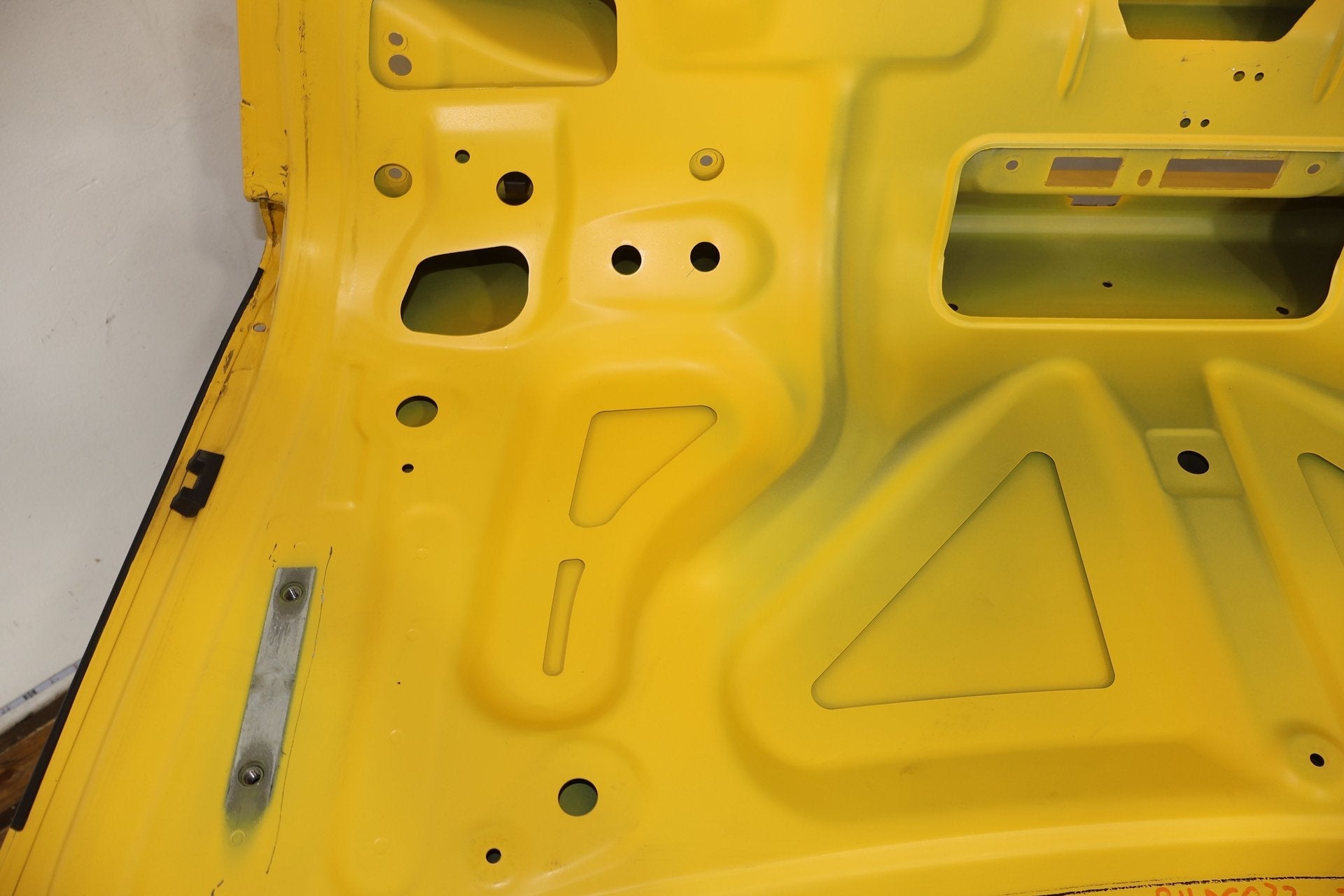 2017 Dodge Charger- Decklid/Tailgate