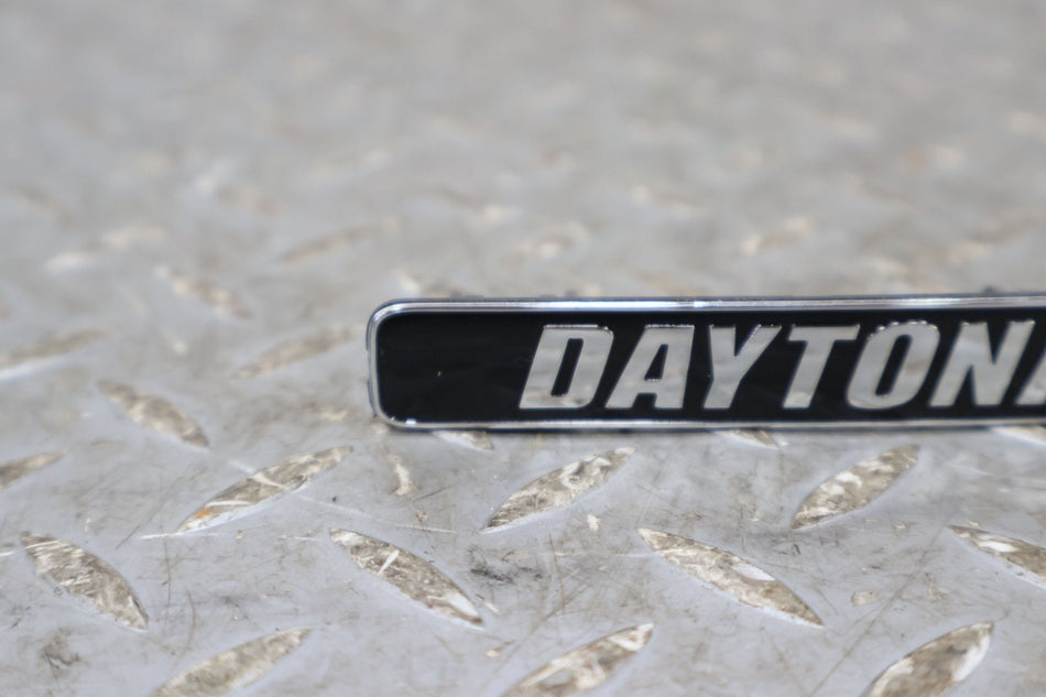 2017 Dodge Charger- Emblem