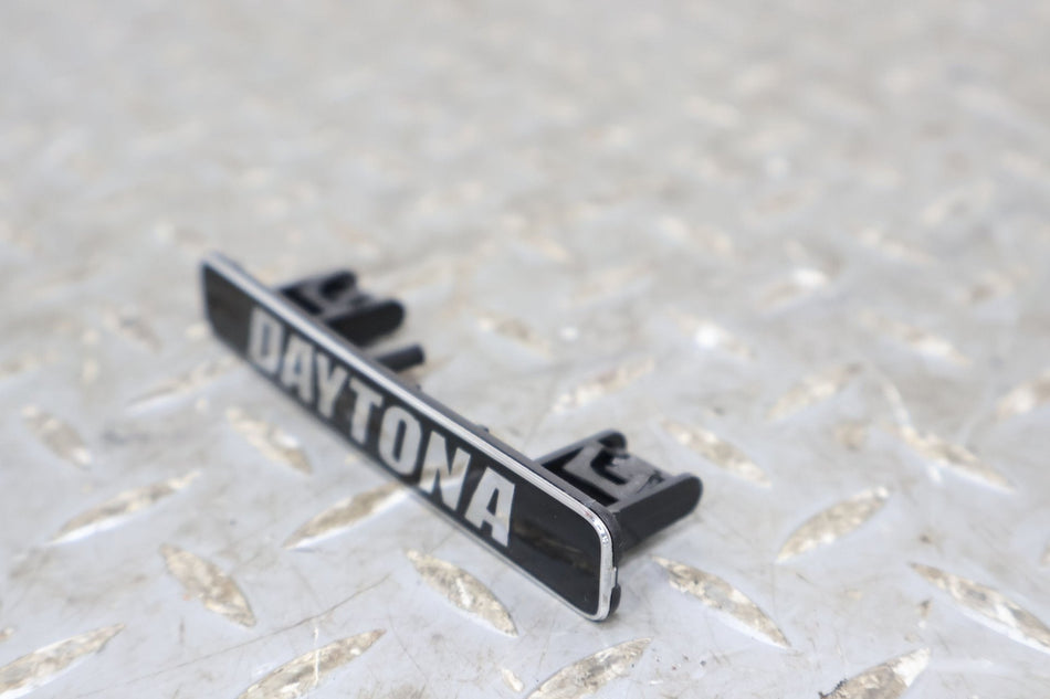 2017 Dodge Charger- Emblem