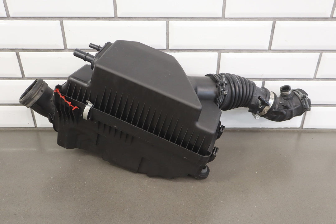 2017 Fiat 124 Spider Abarth OEM Air Cleaner Assembly See Photos