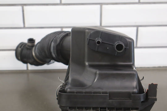 2017 Fiat 124 Spider Abarth OEM Air Cleaner Assembly See Photos