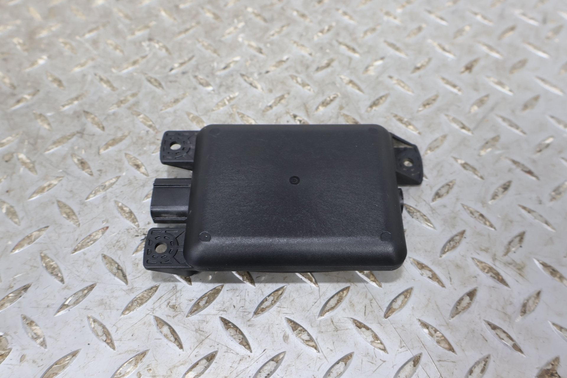 2017 Fiat 124 Spider- Chassis Control Module