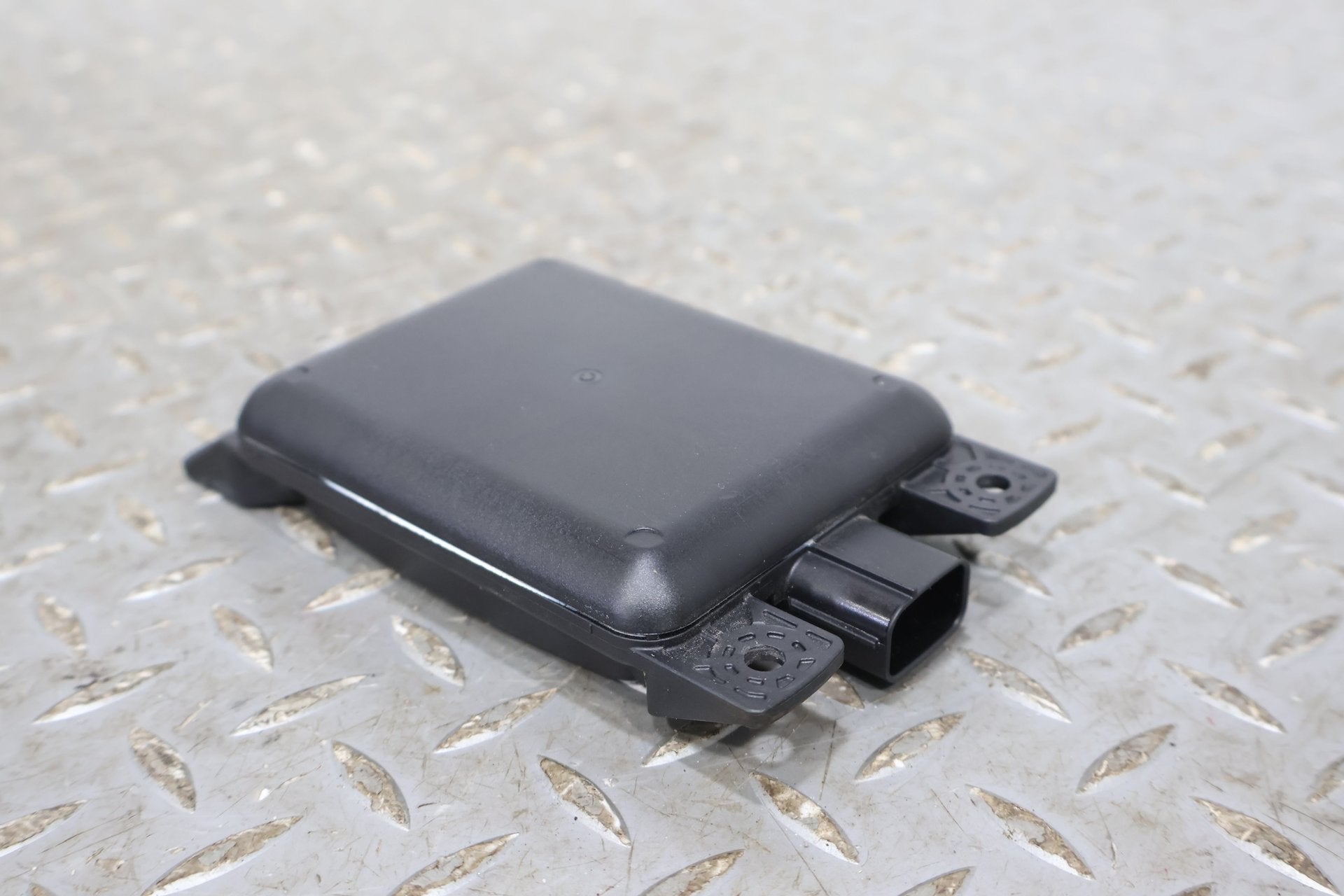 2017 Fiat 124 Spider- Chassis Control Module