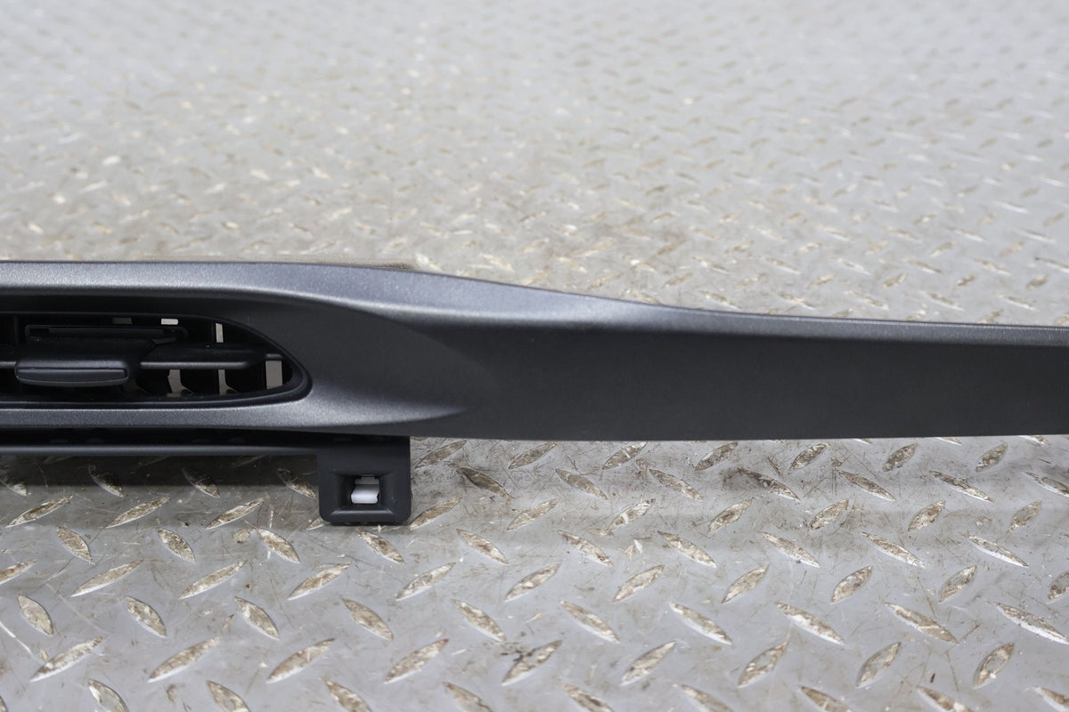 2017 Fiat 124 Spider- Dash Vent