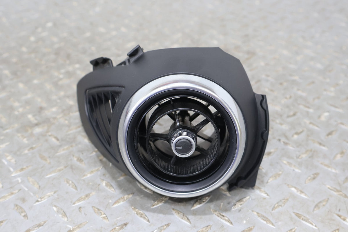 2017 Fiat 124 Spider- Dash Vent
