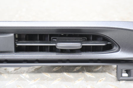 2017 Fiat 124 Spider- Dash Vent