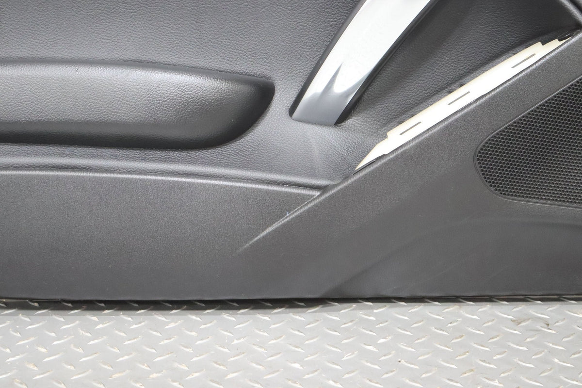 2017 Fiat 124 Spider- FRONT DOOR TRIM PANEL