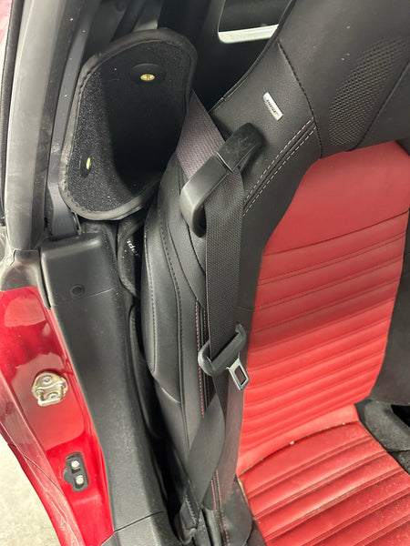 2017 Fiat 124 Spider- Front Seat Belt