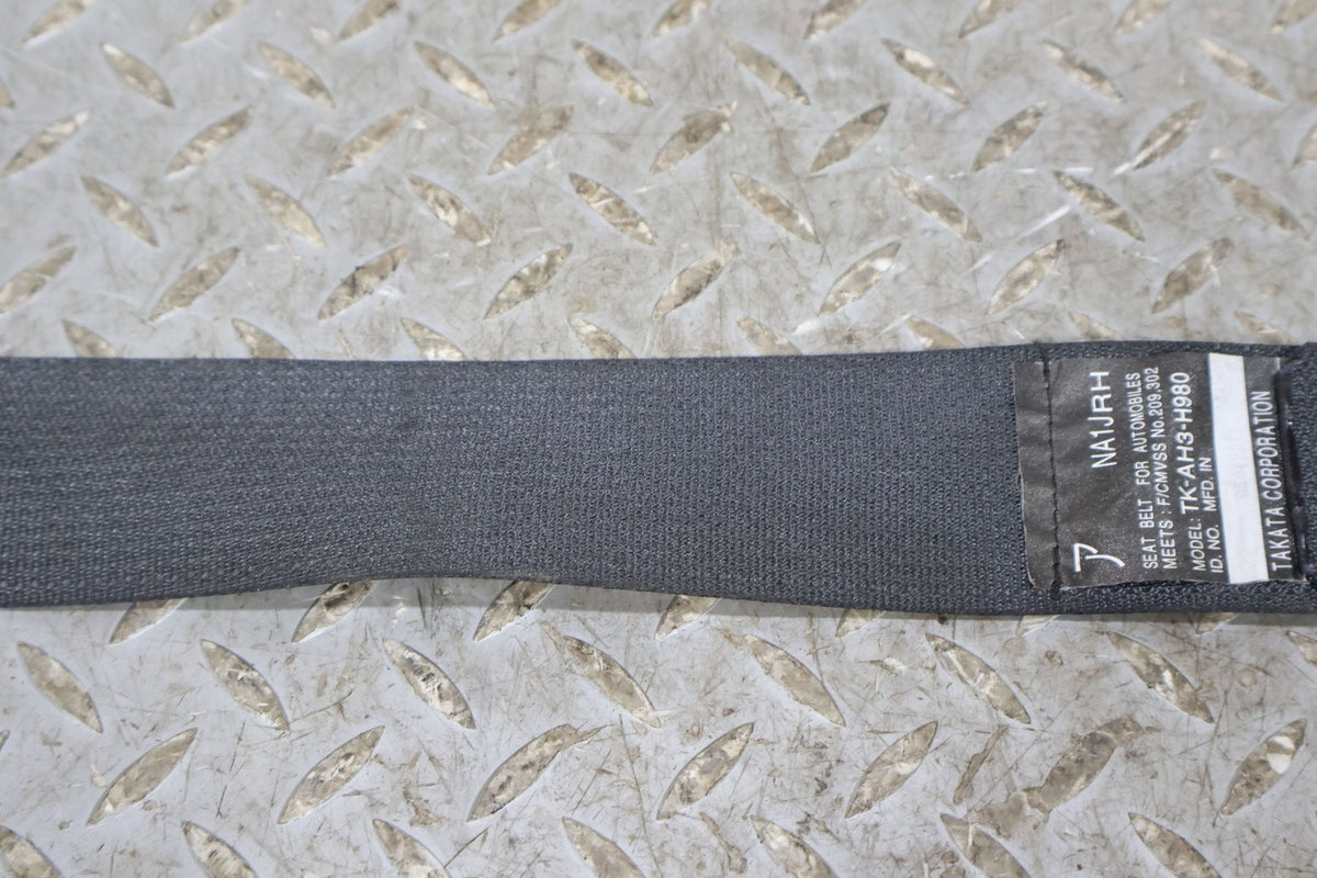 2017 Fiat 124 Spider- Front Seat Belt