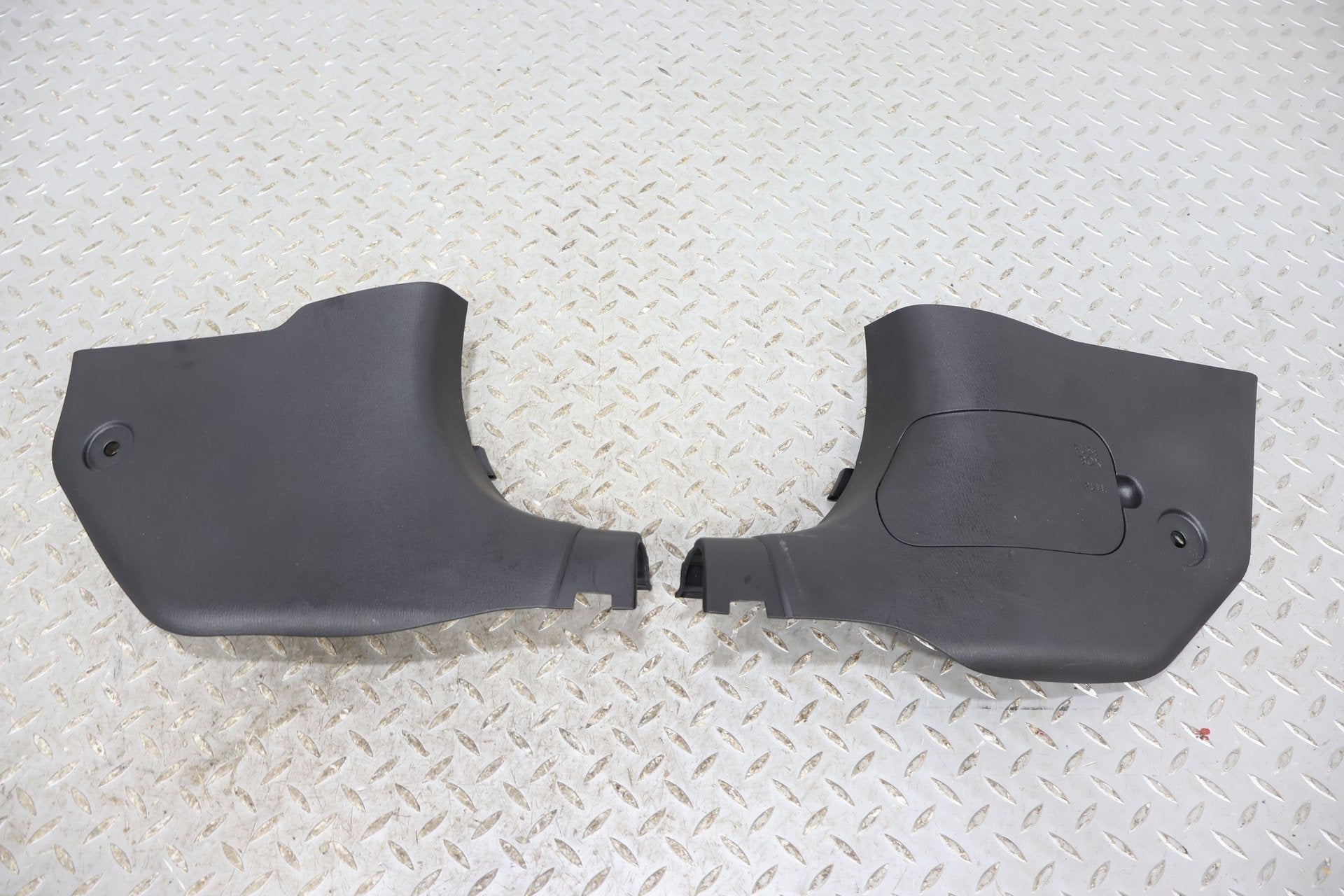 2017 Fiat 124 Spider- Kick Panel