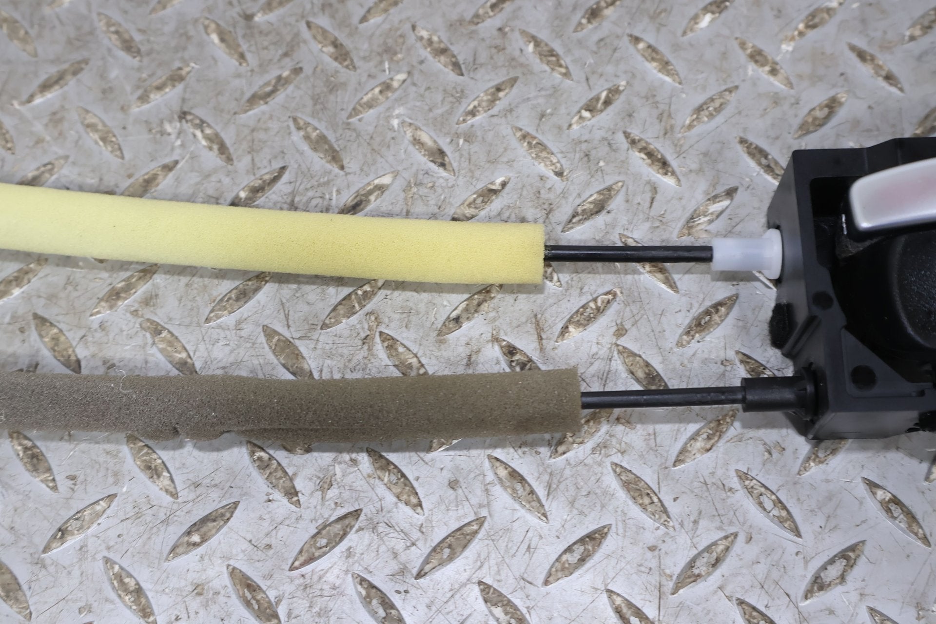 2017 Fiat 124 Spider- Right Front Door Latch