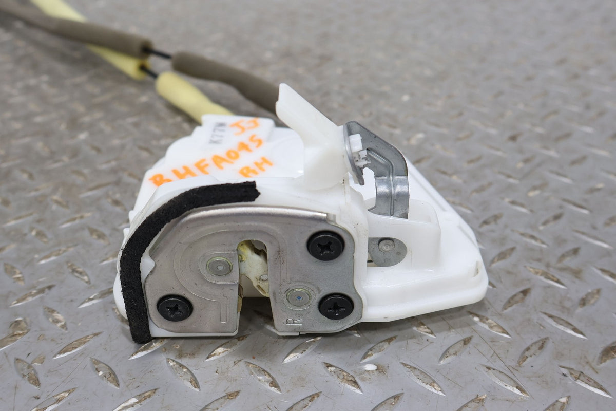 2017 Fiat 124 Spider- Right Front Door Latch