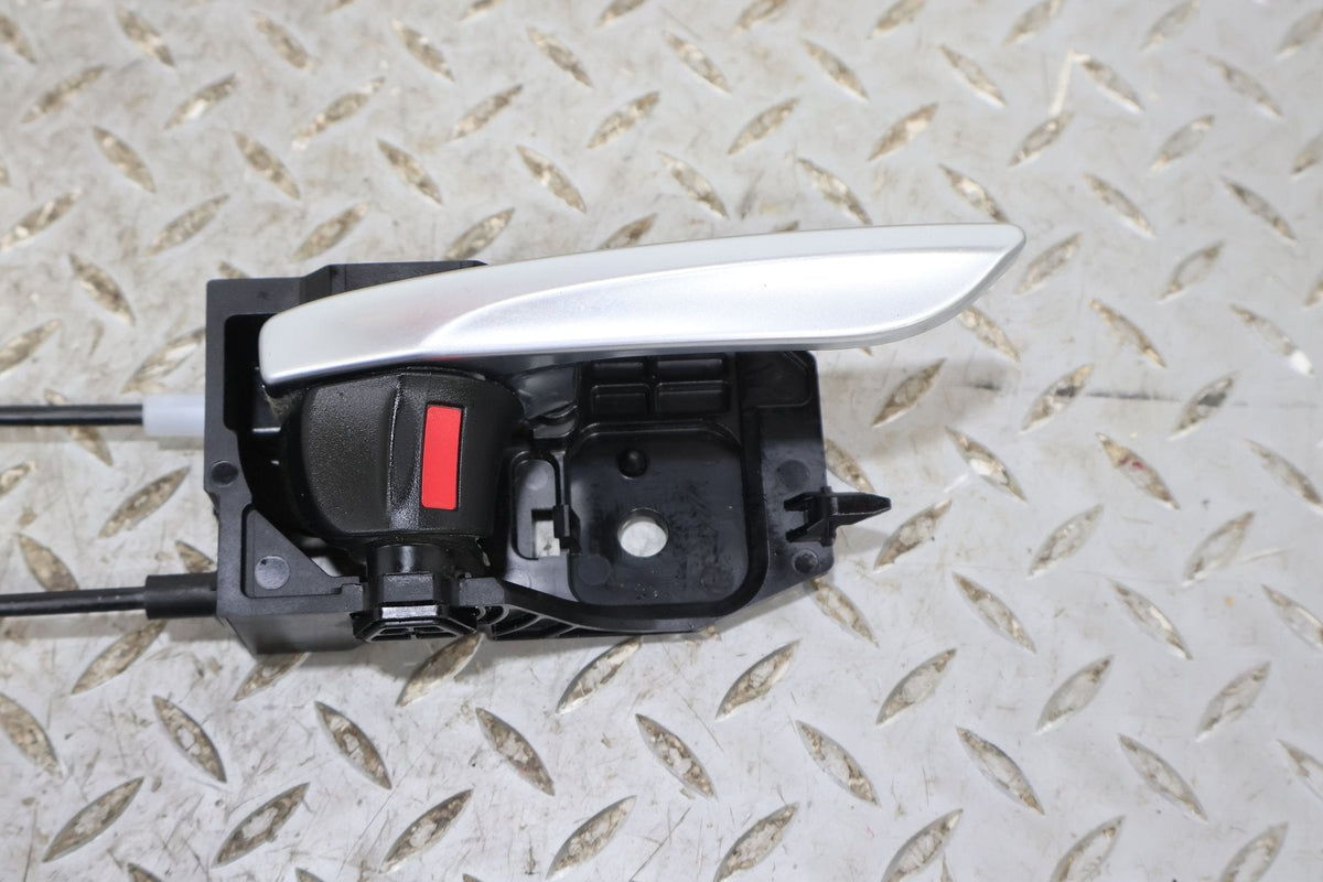 2017 Fiat 124 Spider- Right Front Door Latch