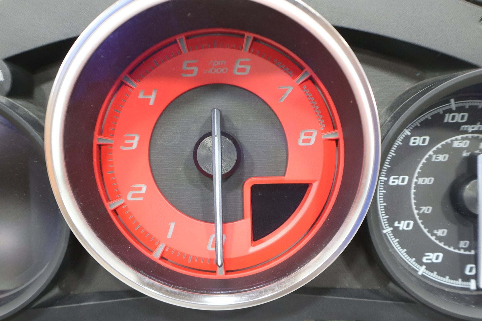 2017 Fiat 124 Spider- Speedometer
