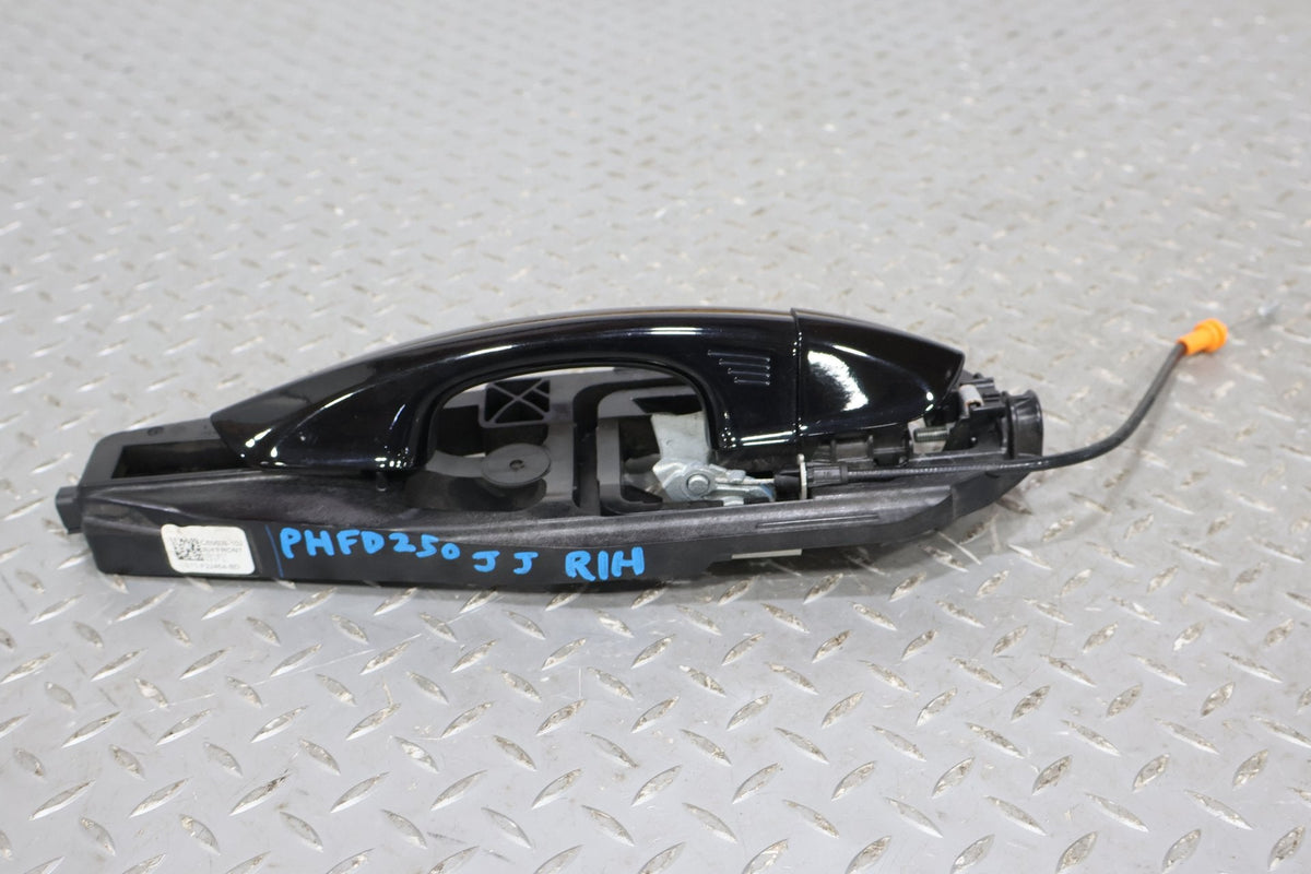 2017 Ford Mustang- Right Front Door Handle